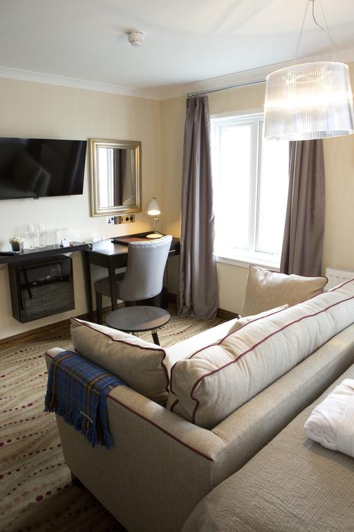 The Waterfront Boutique Hotel Stanley Bagian luar foto